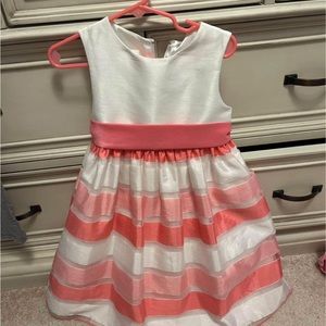 Girls dress size 4